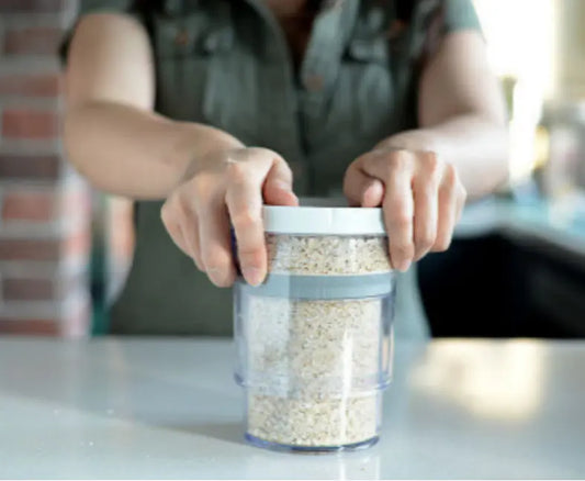 SpaceSaver Vacuum-Seal Food Keeper